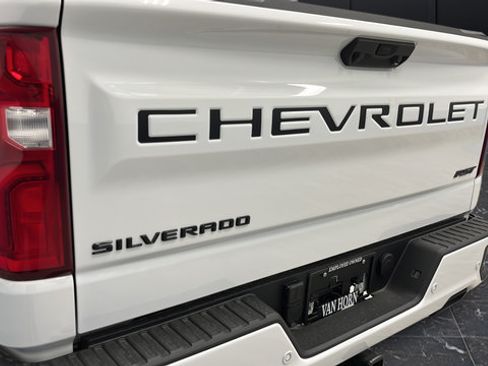 New 2026 Chevrolet Silverado 1500 RST w/ Dark Appearance Package AWD/4WD image 40