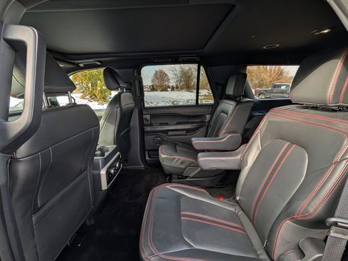 Certified 2022 Ford Expedition Limited image 33