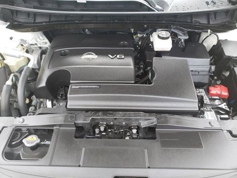 Used 2020 Nissan Murano SL w/ Moonroof Package image 14