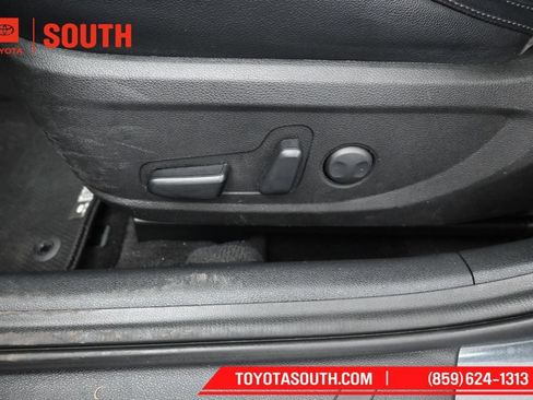 Used 2020 Kia Optima SE FWD image 23