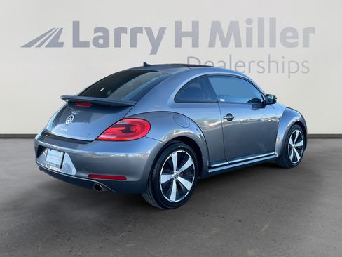 Used 2013 Volkswagen Beetle 2.0T image 5