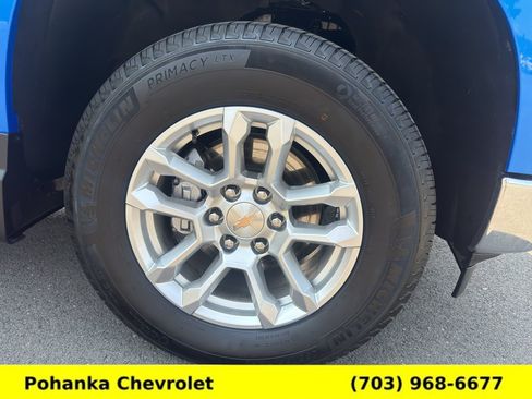 Certified 2025 Chevrolet Silverado 1500 LT AWD/4WD image 32