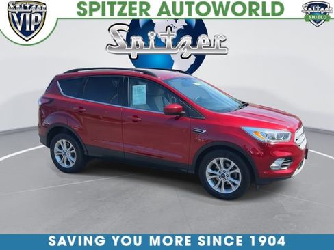 Used 2018 Ford Escape SEL FWD image 2