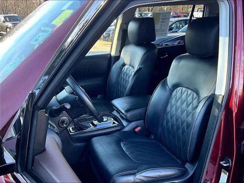 Certified 2022 Nissan Armada Platinum w/ Captain's Chairs Package image 10