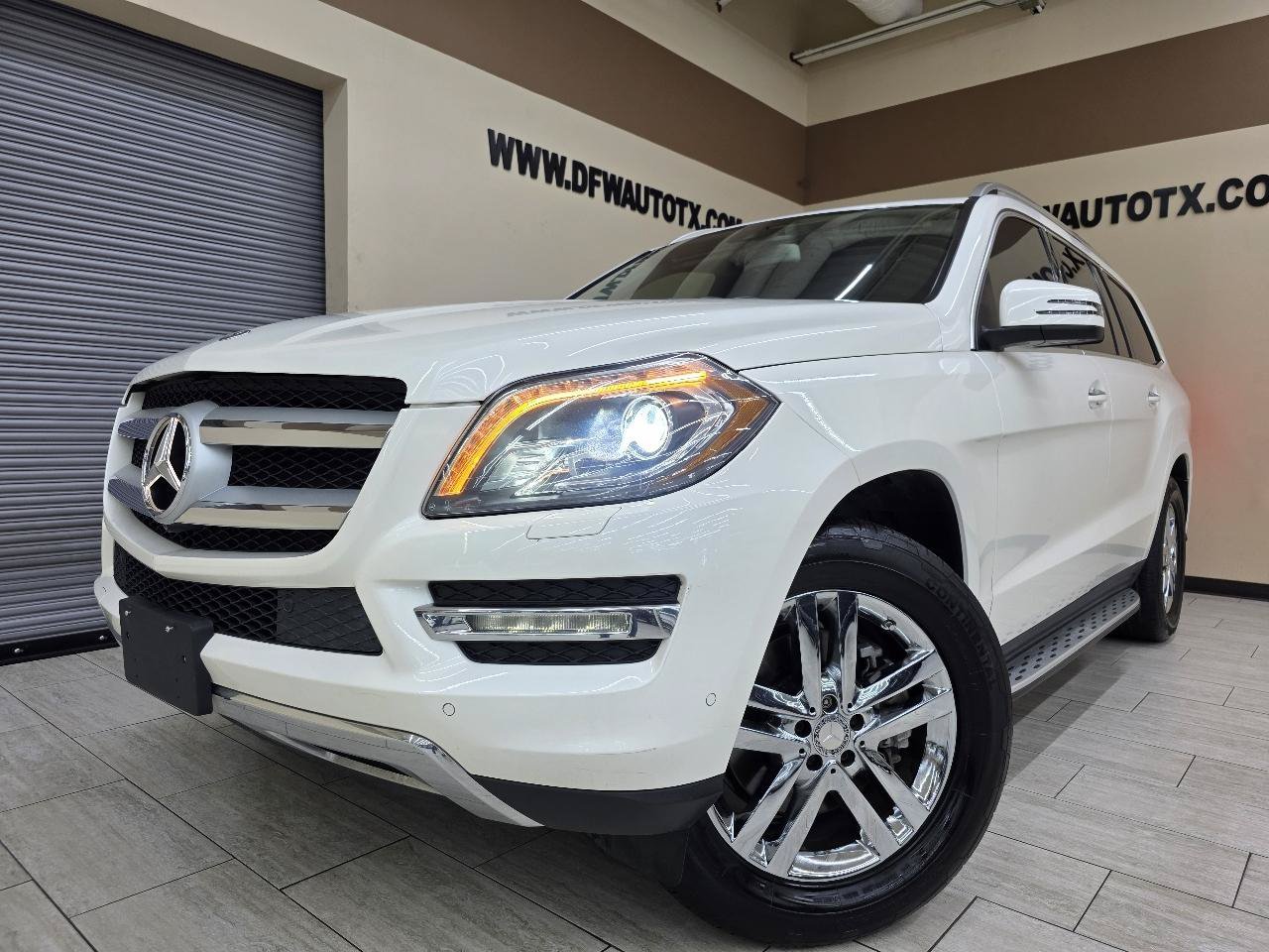 Used 2016 Mercedes-Benz GL 450 4MATIC w/ Premium I Package image 1