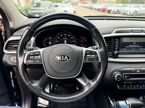 Used 2019 Kia Sorento EX w/ EX Touring Package image 28