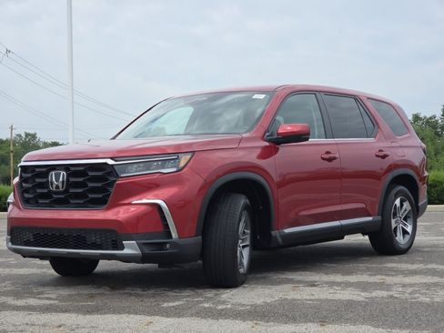Used 2025 Honda Pilot EX-L image 15