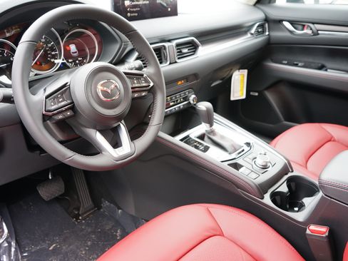 New 2025 MAZDA CX-5 Carbon Edition image 11