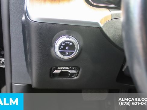 Used 2024 Mercedes-Benz C 300 Sedan image 30