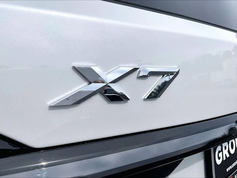 Certified 2024 BMW X7 xDrive40i w/ M Sport Package image 31