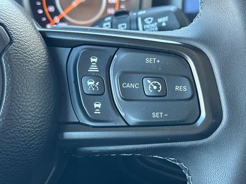Used 2026 Jeep Wrangler Unlimited Sport AWD/4WD image 32