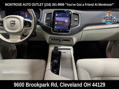 Used 2023 Volvo XC90 B6 Core image 2