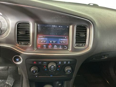 Used 2014 Dodge Charger R/T image 18
