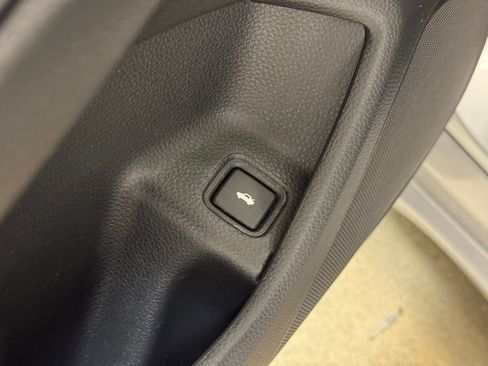 Used 2022 Honda Accord Sport image 11