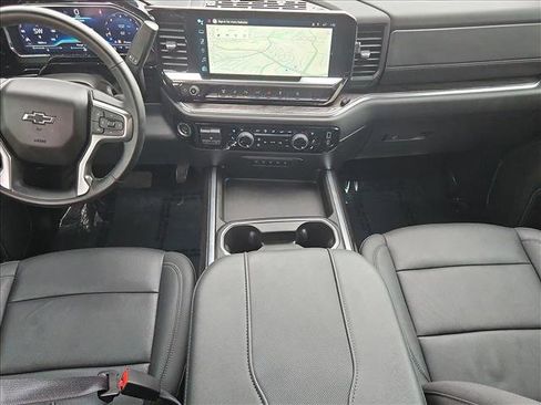 Used 2024 Chevrolet Silverado 2500 LTZ w/ LTZ Plus Package image 18