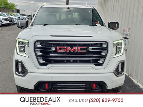 Used 2021 GMC Sierra 1500 AT4 w/ AT4 Value Package AWD/4WD image 2