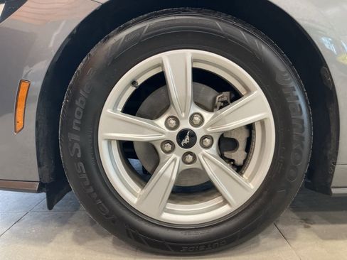 Used 2024 Ford Mustang Coupe image 9