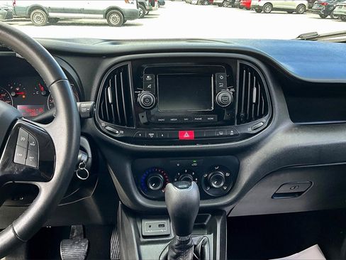 Used 2020 RAM ProMaster City Tradesman SLT image 26