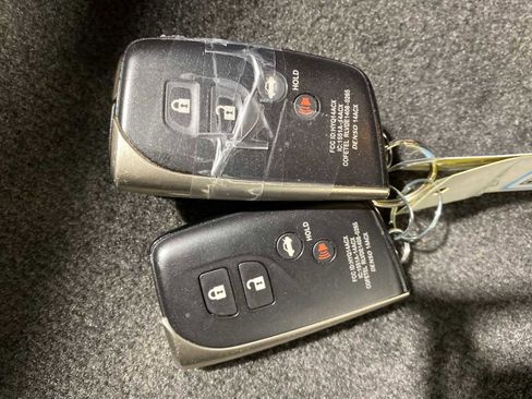 Used 2014 Lexus LS 460 AWD image 20