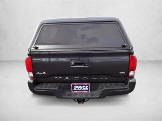 Used 2022 Toyota Tacoma SR video 3