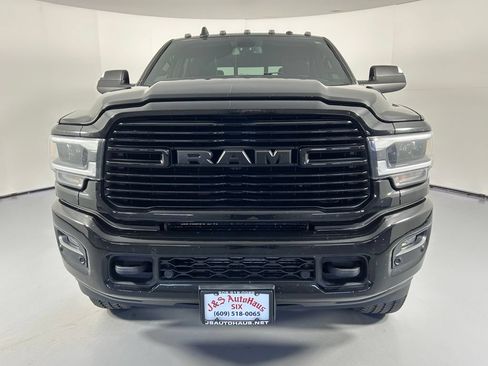 Used 2019 RAM 2500 Laramie w/ Night Edition AWD/4WD image 2