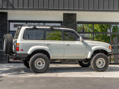 Used 1995 Toyota Land Cruiser AWD/4WD image 10