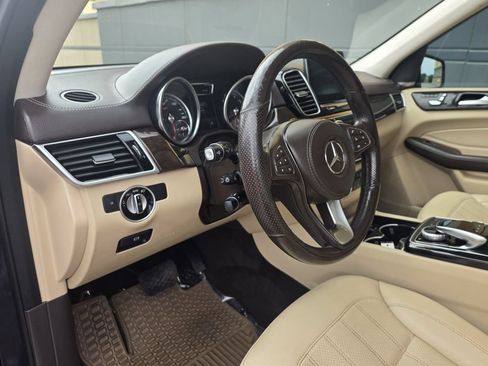 Used 2017 Mercedes-Benz GLS 450 4MATIC image 21