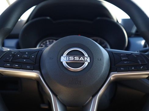 New 2025 Nissan Versa SV w/ Trunk Package image 9