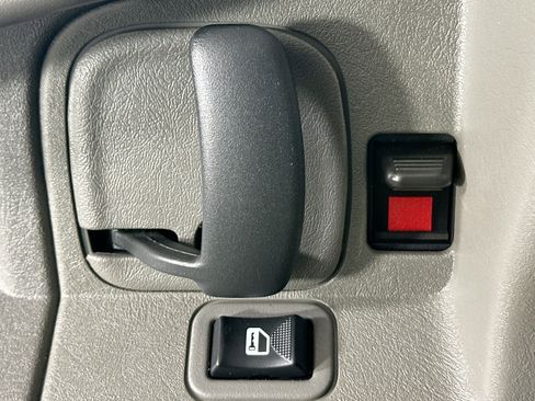 Used 2024 GMC Savana 2500 Work Van w/ Driver Convenience Package image 14