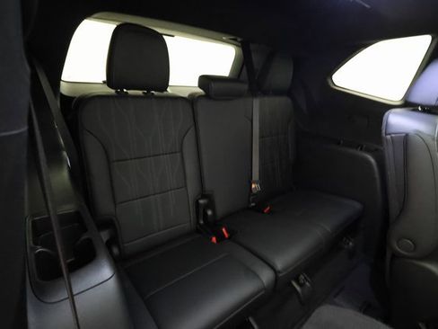 Certified 2025 Buick Enclave Avenir w/ Super Cruise Package image 23