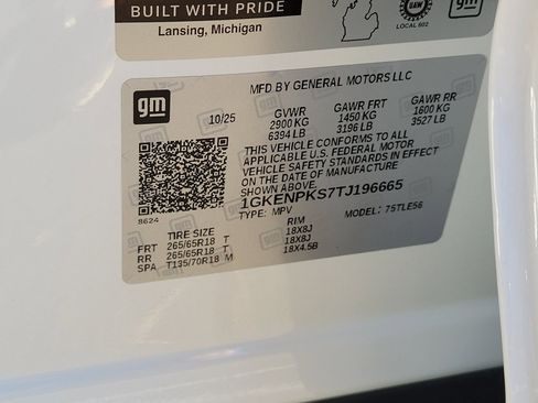 New 2026 GMC Acadia AT4 w/ Luxury Package image 14