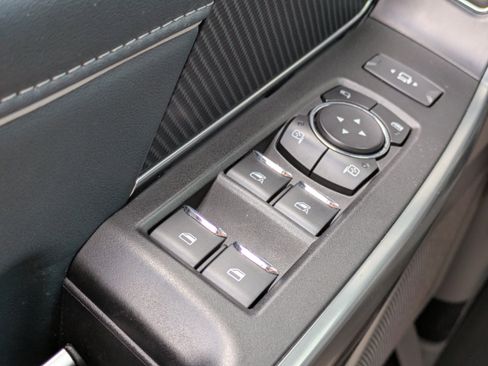 Used 2022 Ford F150 Limited image 23