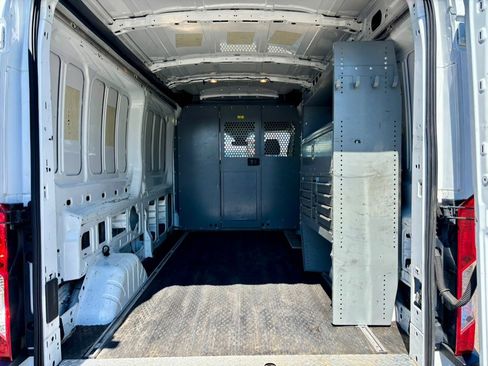 Used 2016 Ford Transit 250 148 Medium Roof image 28