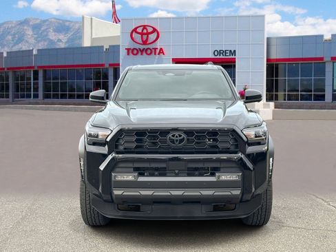 Used 2025 Toyota 4Runner TRD Off-Road Premium image 2
