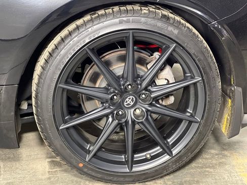 Used 2022 Toyota GR86 Premium image 34