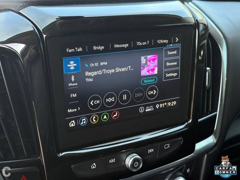 Certified 2021 Chevrolet Traverse Premier w/ LPO, Cargo Package FWD image 19