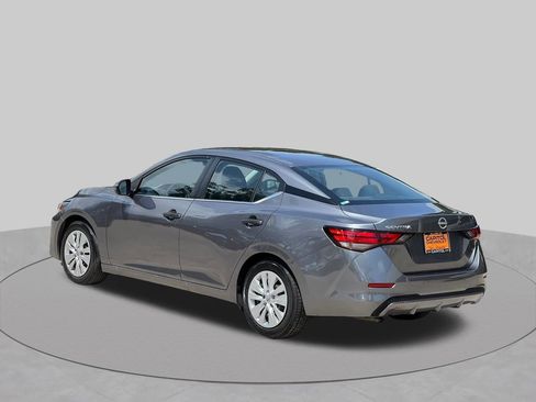Used 2025 Nissan Sentra S FWD image 3