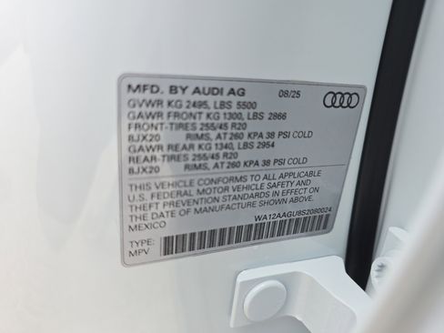 New 2025 Audi Q5 Premium Plus image 34