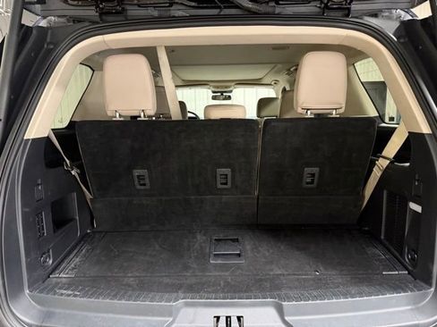 Used 2024 Ford Expedition Limited AWD/4WD image 20