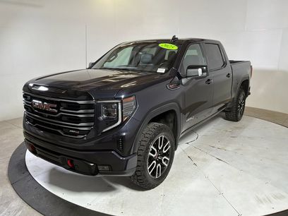Used 2025 GMC Sierra 1500 AT4 w/ Technology Package