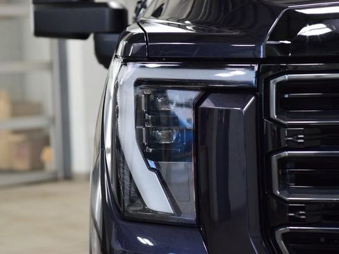 Used 2024 GMC Sierra 2500 AT4 w/ AT4 Premium Plus Package image 10