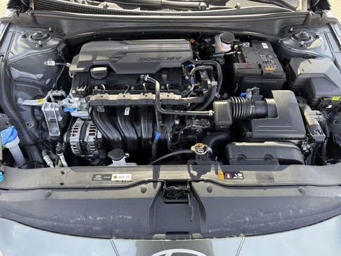 New 2026 Hyundai Elantra Sport FWD image 11