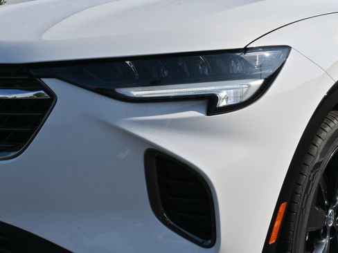 Used 2023 Buick Envision Essence w/ Sport Touring Package image 11