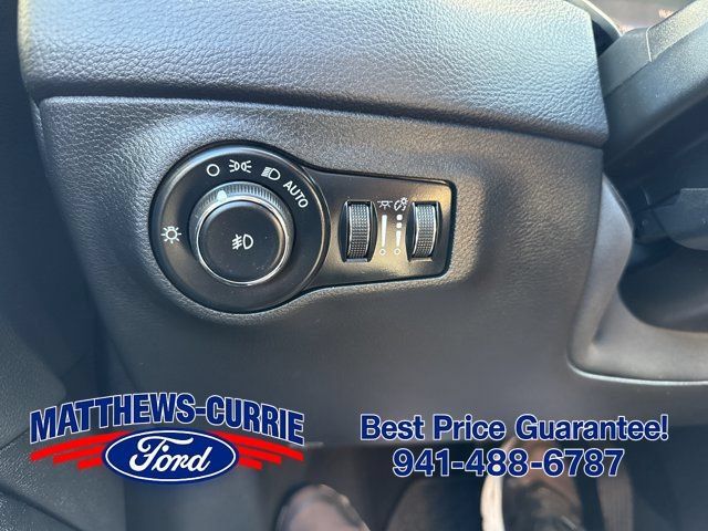 Used 2018 Jeep Compass Latitude w/ Popular Equipment Group AWD/4WD image 22