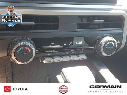 Certified 2025 Toyota Tacoma SR5 AWD/4WD image 31
