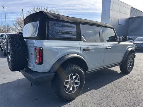 Certified 2023 Ford Bronco Badlands image 5