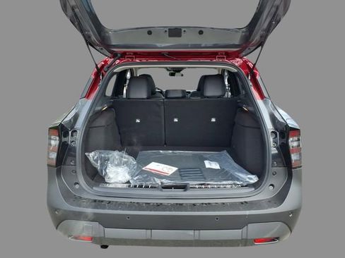 New 2026 Nissan Kicks SR AWD/4WD image 8
