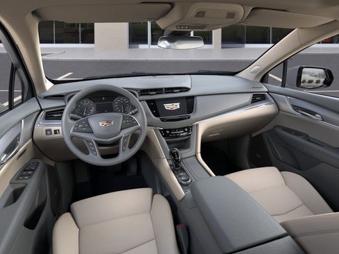 New 2025 Cadillac XT5 Premium Luxury w/ LPO, Floor Liner Package image 15