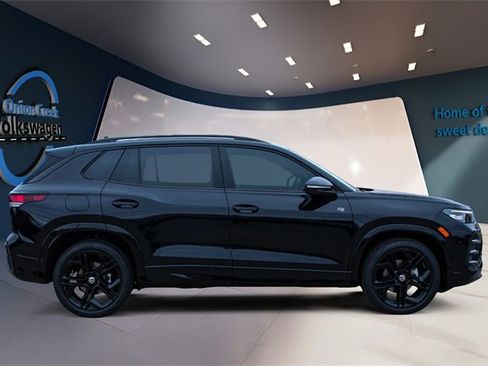 New 2026 Volkswagen Tiguan SE R-Line image 4