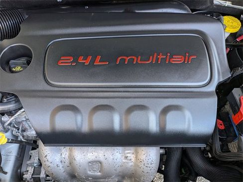 Certified 2021 Jeep Compass Limited image 29